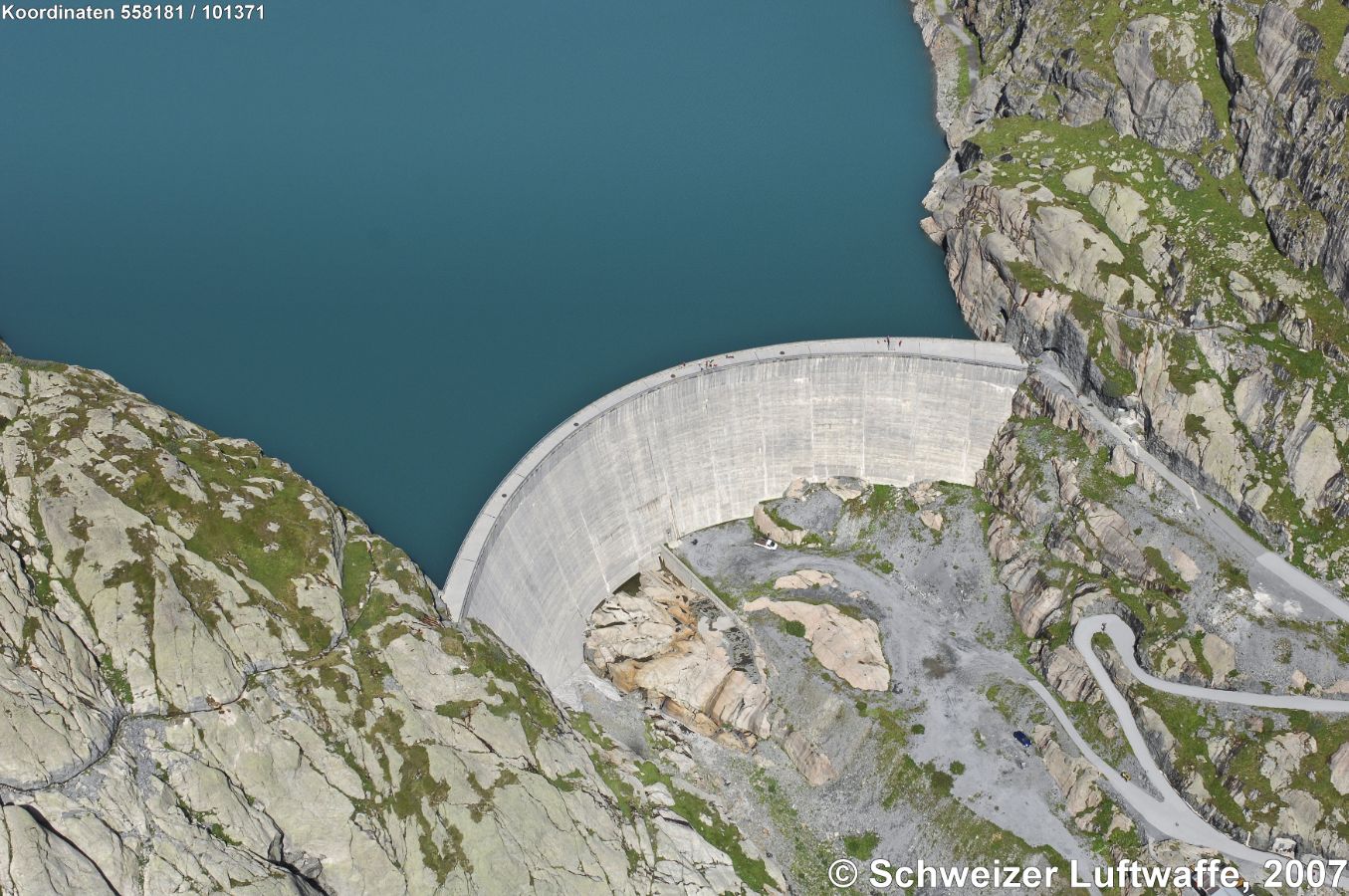 Vieux Emosson-Staumauer; (Position: 2'558'188.50, 1'101'439.75)